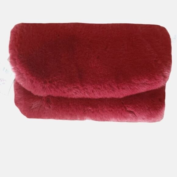 Windsor Burgundy Faux Furry Versatile Clutch - Picture 2 of 12